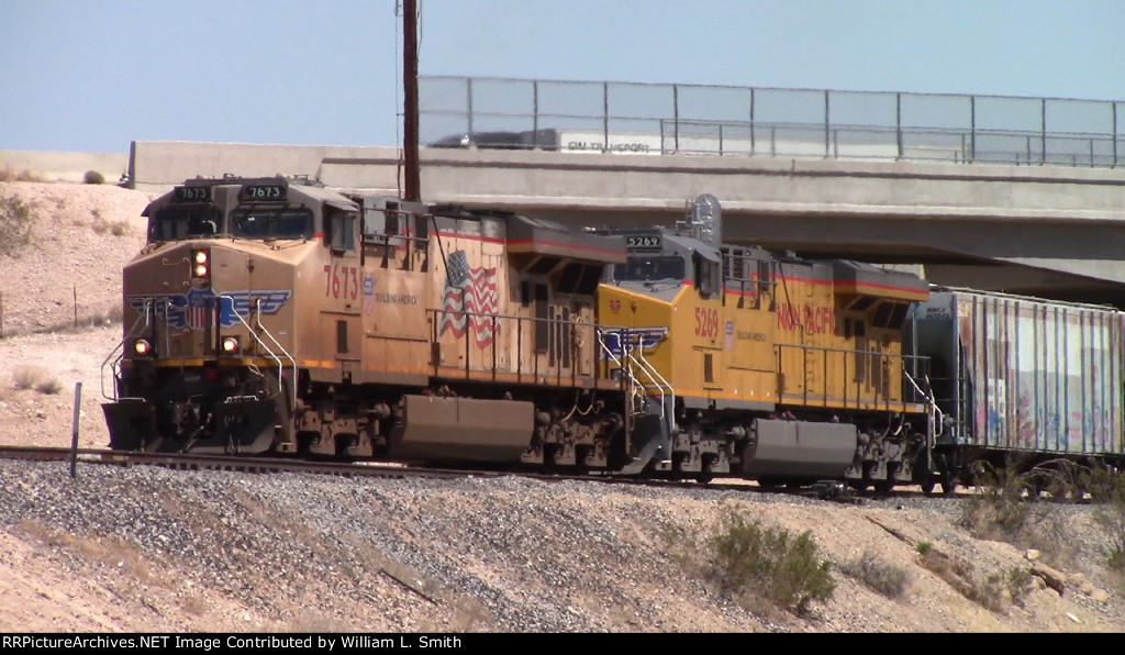 WB Manifest Frt at Erie NV -3